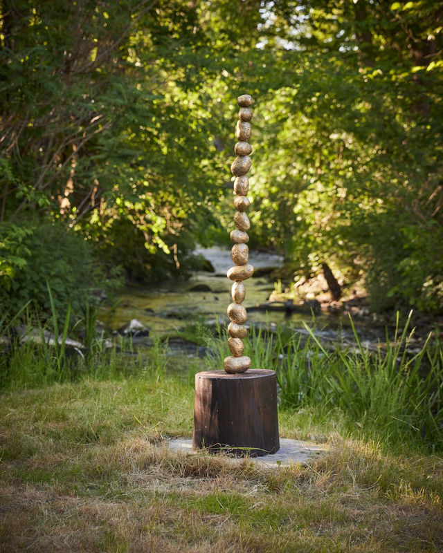 Alicja Biala, Potato Totem, 2023