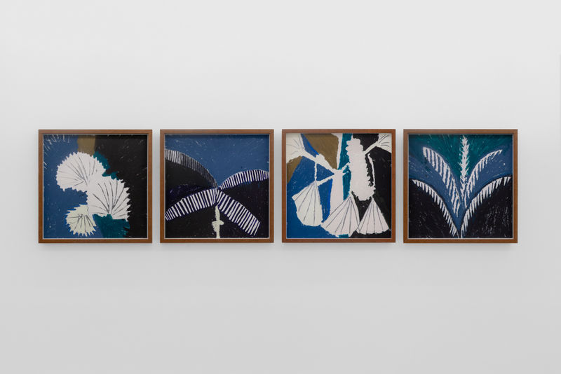 Raquel Versieux Frutífera vocifera #1, 2025 - 2026 Series: Frutífera vocifera Bastão de óleo, tinta óleo, lápis de cor, grafite, carvão, pastel oleoso e folha de prata sobre papel 300g [Oil stick, oil paint, colored pencils, graphite, charcoal, oil pastel, and silver leaf on 300g paper] 37 x 37 cm cada [14 5/8 x 14 5/8 in] each