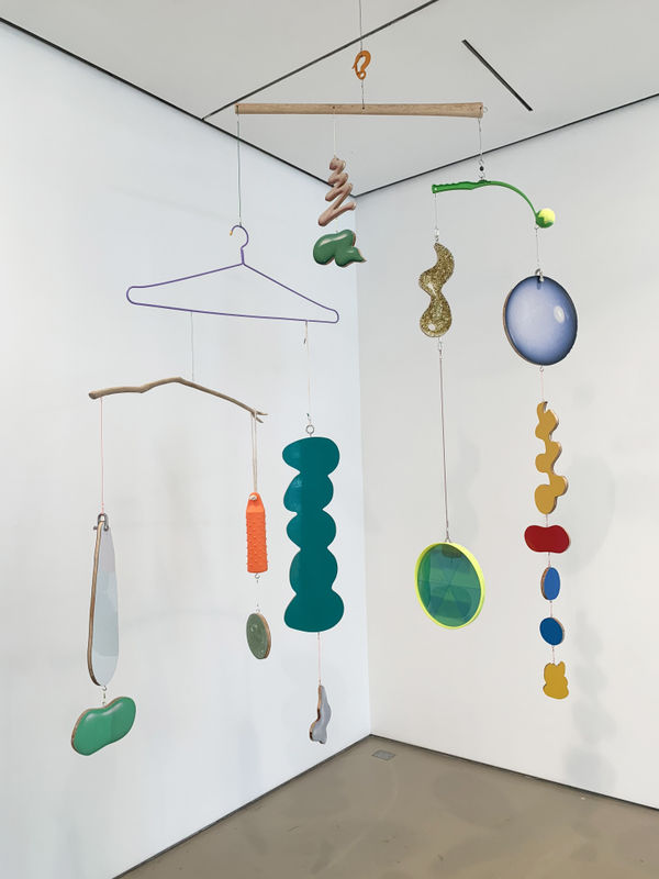 Teppei Kaneuji, Ghost in the Liquid Room (Make-up Shadow/Mobile) #S, 2019