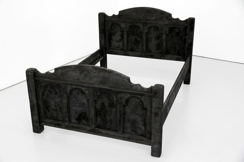 Blythe Plenderleith, Roses or Nails, 2021