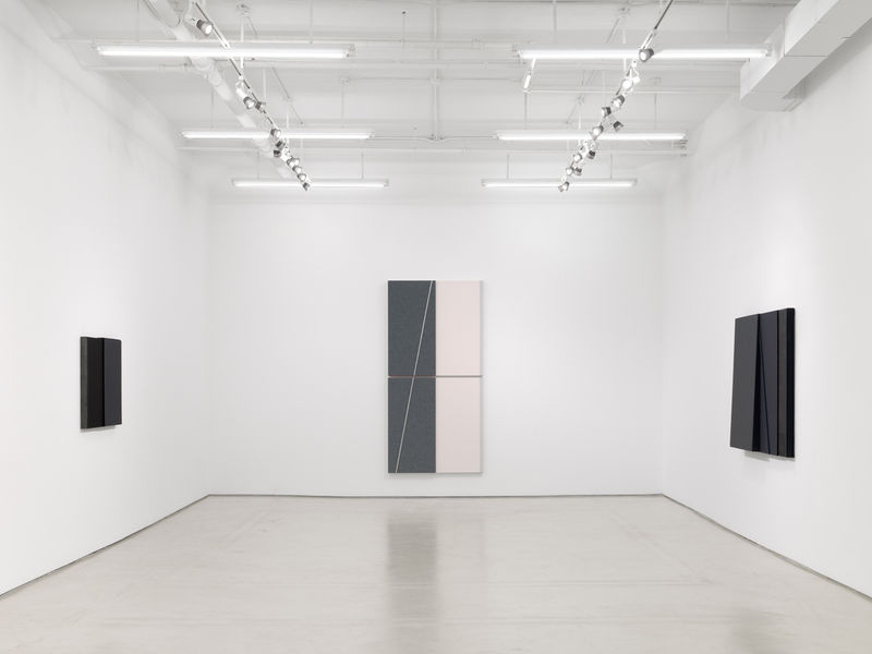 Jennie C. Jones: New Compositions, installation view. Courtesy Alexander Gray Associates, Patron Gallery. © Jennie C. Jones.