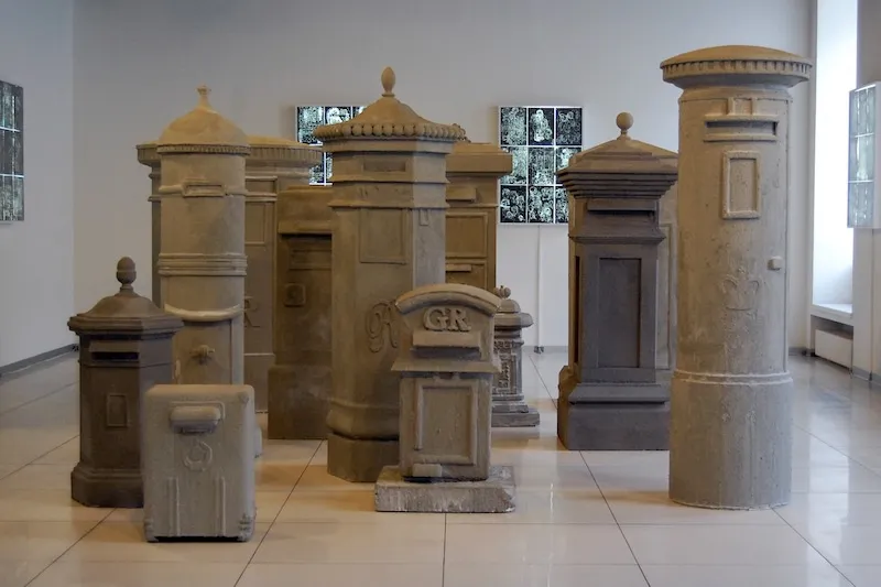 Рафинированный концептуалист: выставка Хаима Сокола в галерее «Anna Nova»