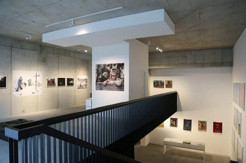 Jenseits der Grenzen, Johanna-Maria Fritz