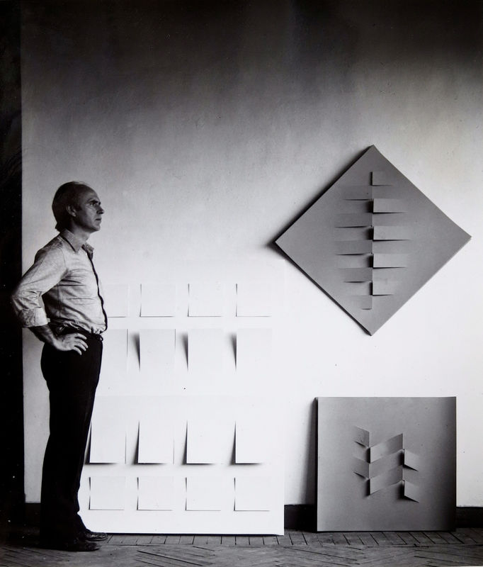 Mario Surbone , Due spazi - Simili e diversi Antonio Calderara. Curated by Silvia Bignami and Giorgio Zanchetti