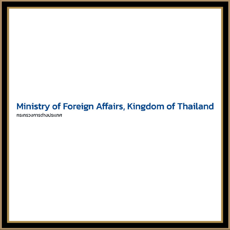 Charge d’Affaires a.i. of the Royal Thai Embassy in Rome attended the opening of “Neon and Fire Vanitas”