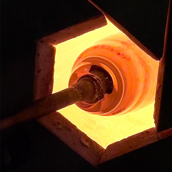 Rasmus Nossbring i hyttan STHLM glas