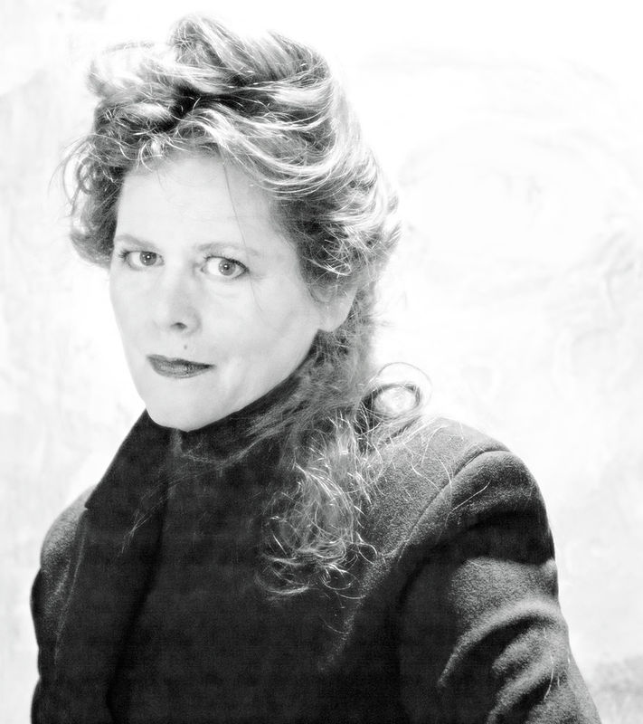 Sandra-Filippucci-painter-digital-artist-contemporary-floral-Morrison-Gallery