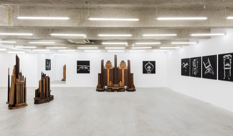 Bahia afrofuturista: Bauer Sá e Gilberto Filho, Texto crítico: Ayrson Heráclito e Beto Heráclito