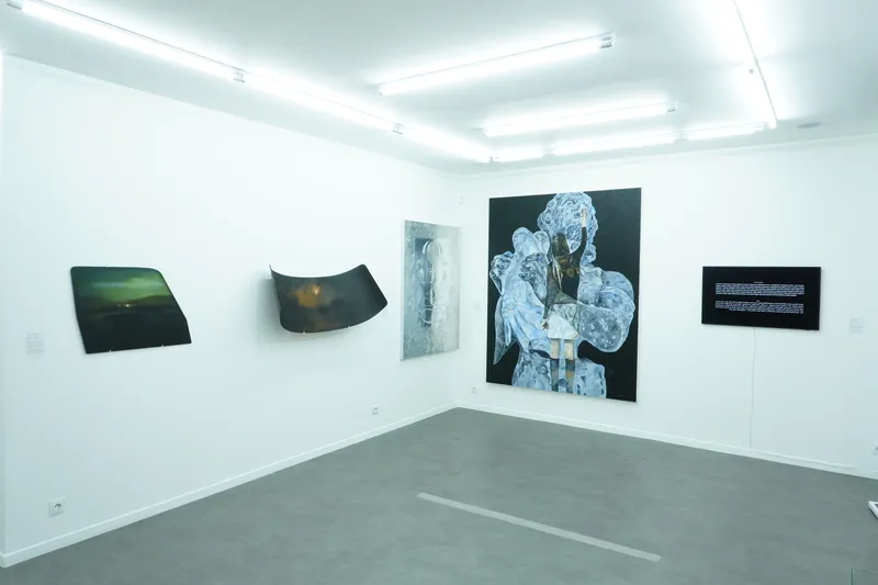 RÉSONANCES ARCHAÏQUES, Group show