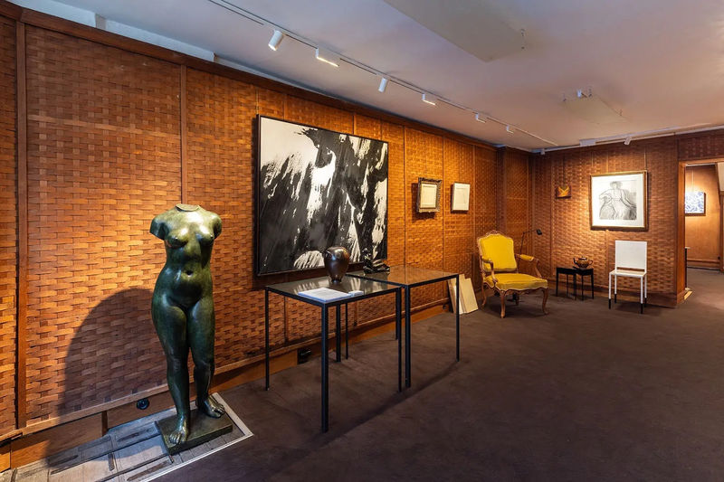 Chez Dina Vierny - par Marie Anne Derville, Galerie Dina Vierny, Paris