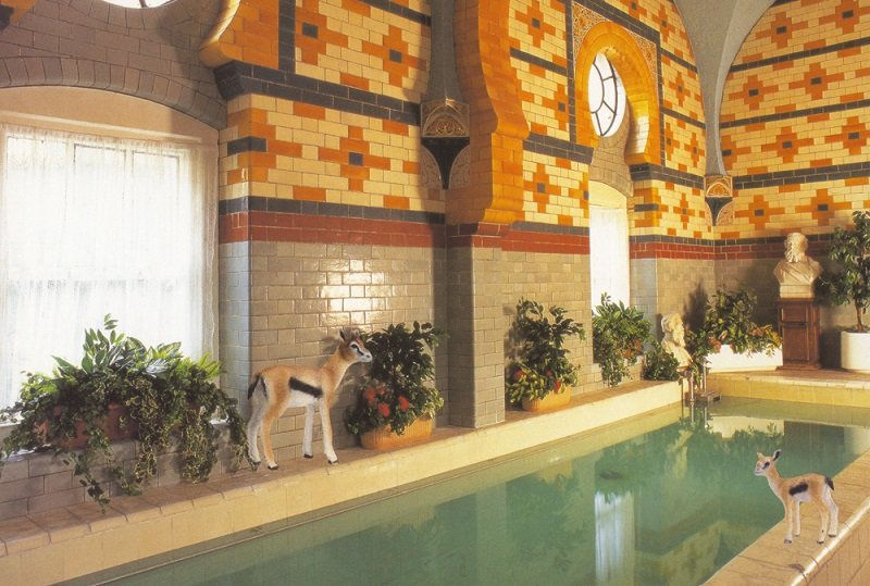 The Contemporary Art Gallery presents first UK solo exhibition by Vikky Alexander at Canada House in London