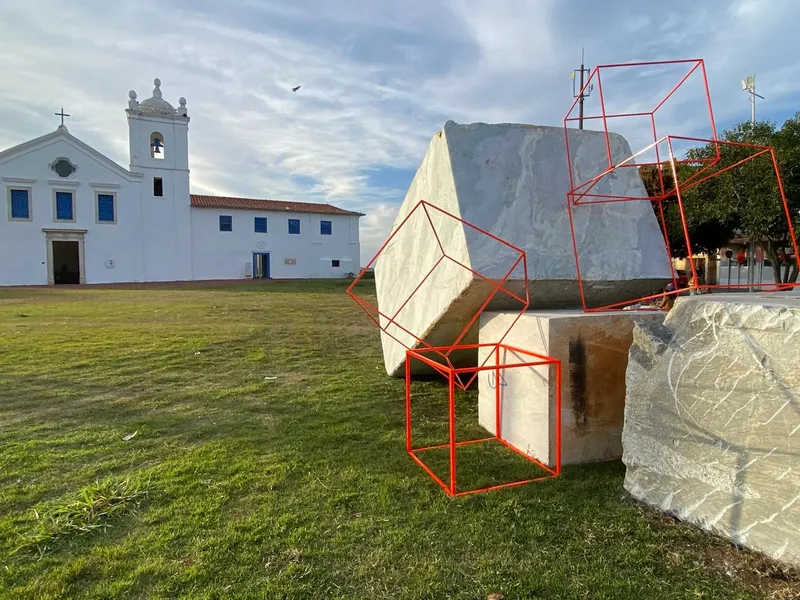 Escultura "Falta" de José Bechara. Parque Cultural Casa do Governador. Vila Velha, Espirito Santo.
