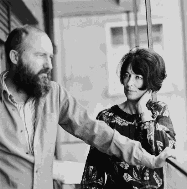 Manolo Millares and Elvireta Escobio, Madrid, 1971. © photo: Jaume Blassi.