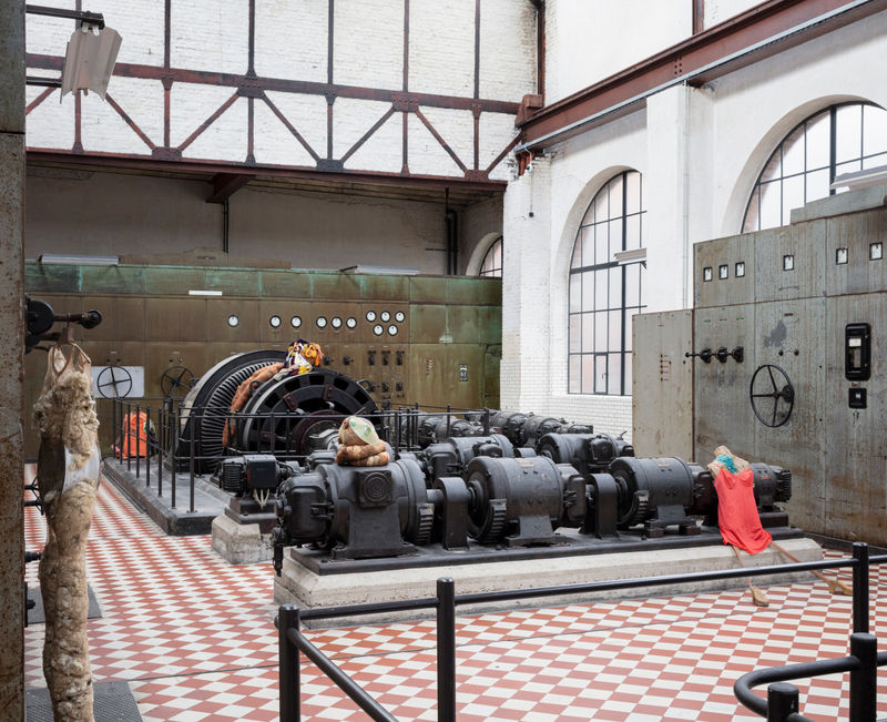 Installation view of “Marianne Berenhaut: Mine de rien,” with Poupées-poubelles, 1971–80. Photo: Michiel De Cleene