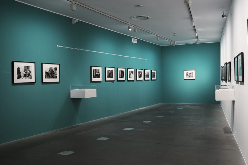 Lisetta Carmi “Merry voices in the dark. Photographs in Sardinia 1962–76” at Museo MAN, Nuoro ©studiovetroblu