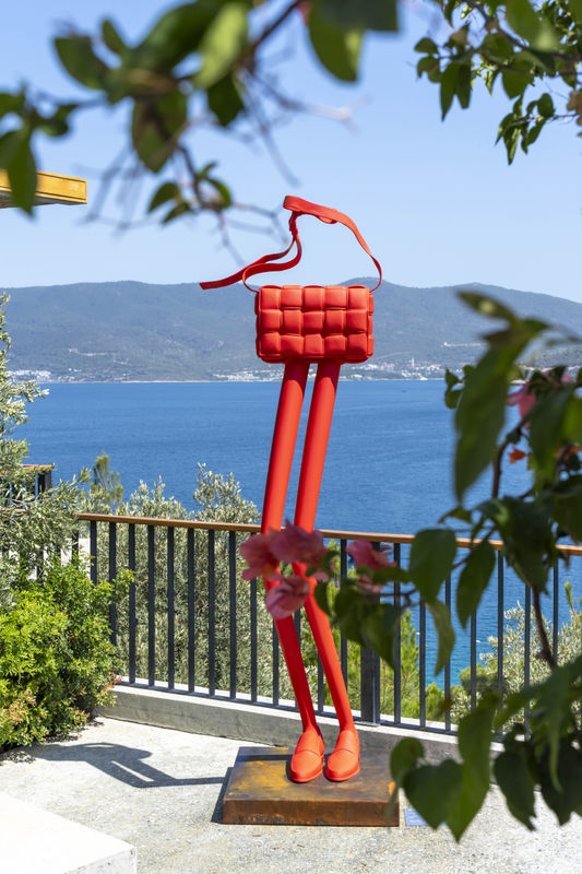 Persona, Thaddaeus Ropac, Bodrum Loft