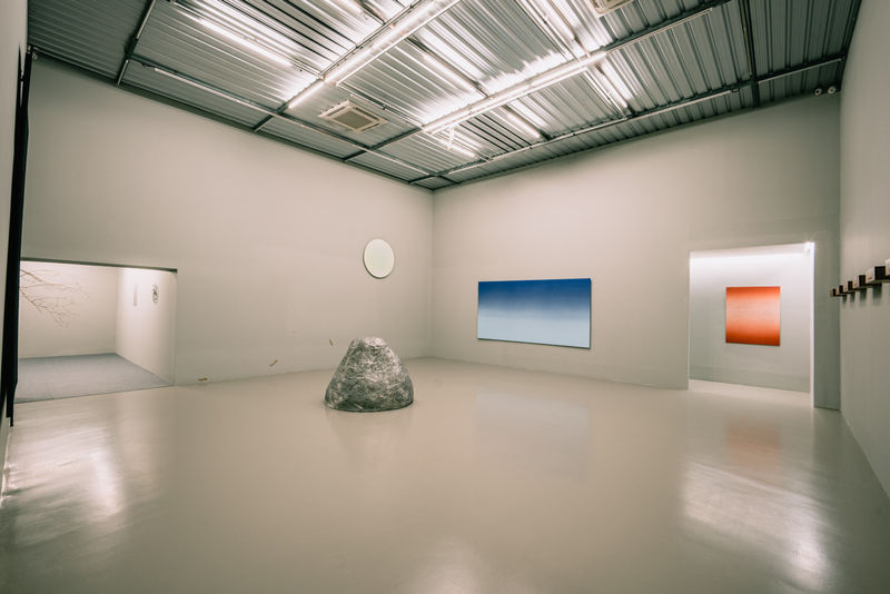 INTERBEING – LIGHT TRAVELS FROM THE PAST, Disorn Duangdao