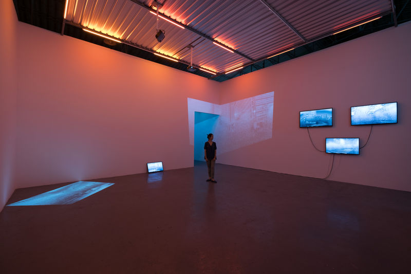 TEN PLACES IN TOKYO, Som Supaparinya