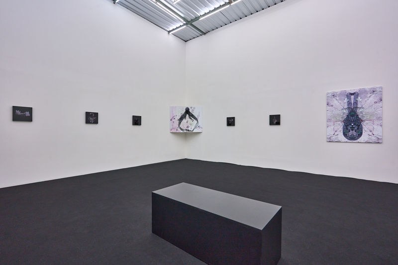 (Bow emoji), Ros Kamolros