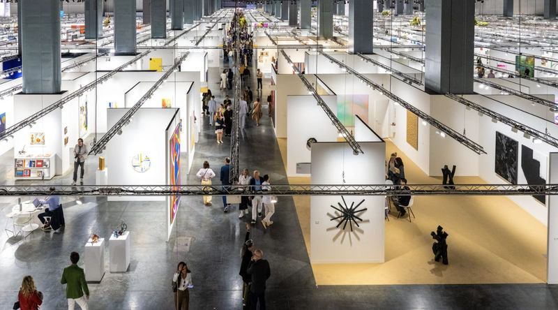 The Art Market Year in Review, UBS, In the latest Art Market Check by Melanie Gerlis, the Financial Times columnist...