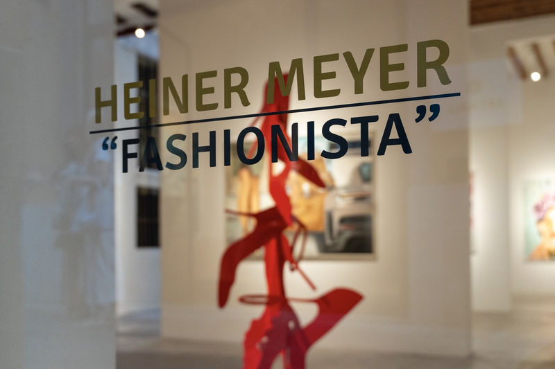 Fashionista, Gerhardt Braun Gallery
