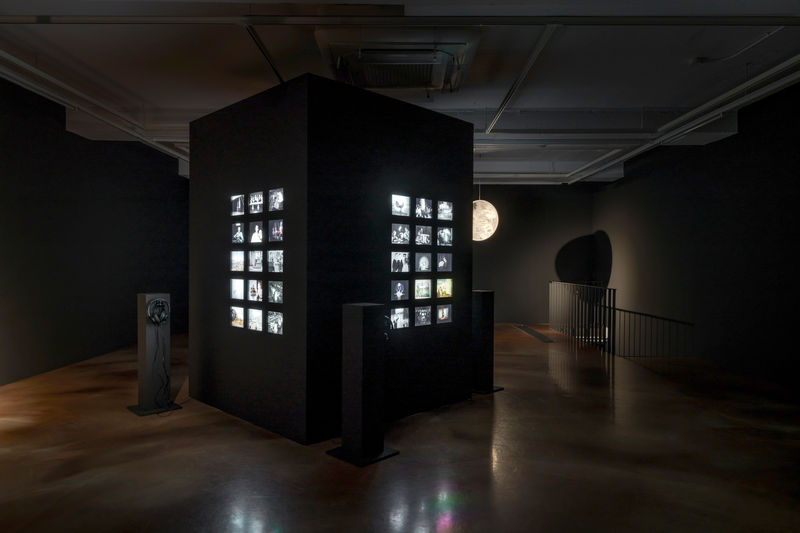 알렉스 베르하스트: 이루지 못한 미래의 아카이브