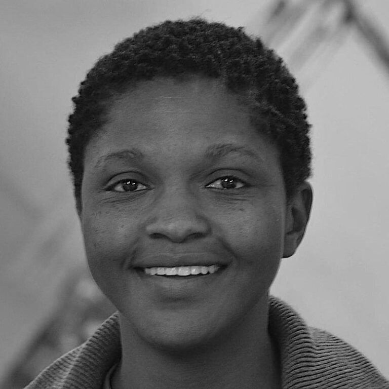 Perlagia Mutyavaviri