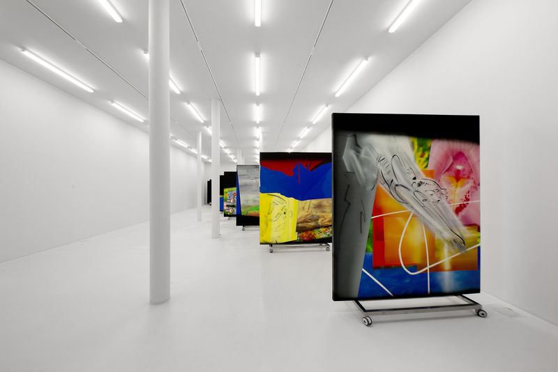 Hoda Kashiha's Paintings Evoke the Space of the Screen