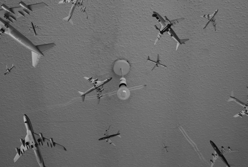 Hiraki Sawa dwelling 2002 video(b+w, stereo sound) 9'20"