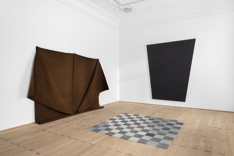 Less is More : Exercises in Minimalism