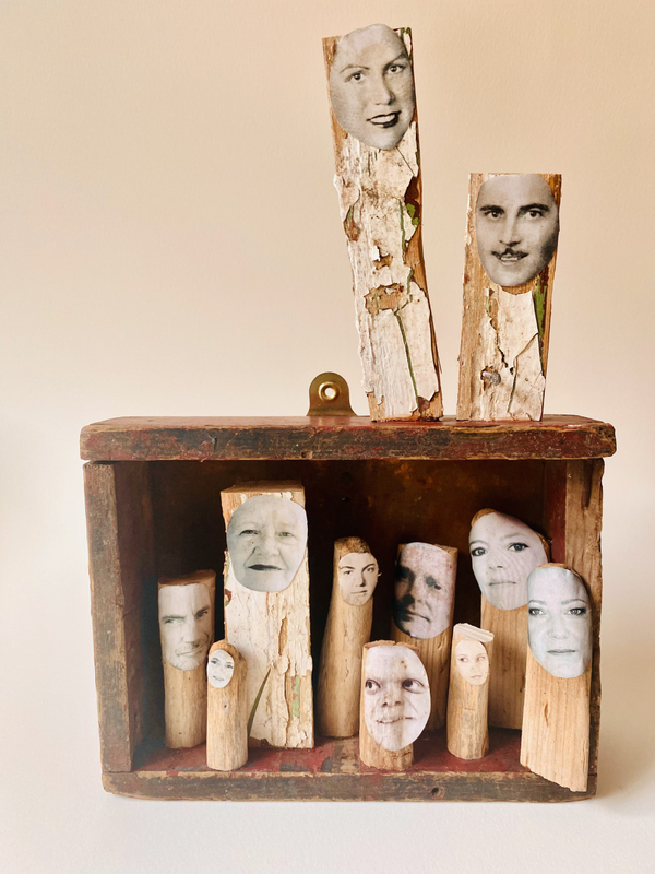 Pilar Munoz del Castillo RE, La Familia