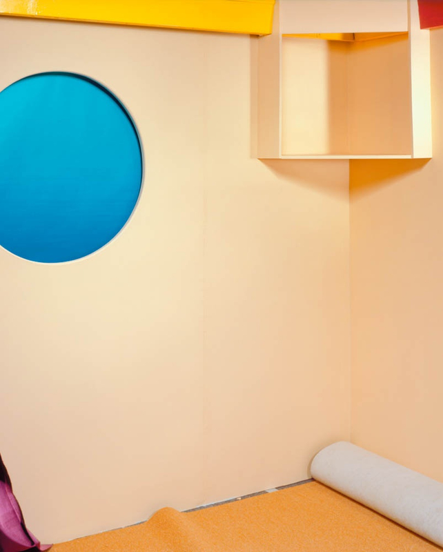 周末的妻子 Weekend Wife, 2008 ©Qiu Yang