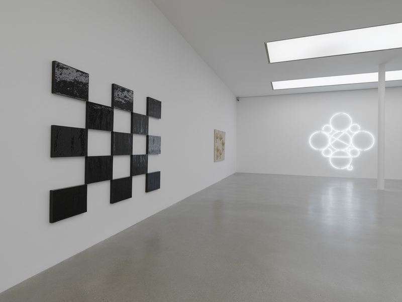 Mai-Thu Perret, 2012