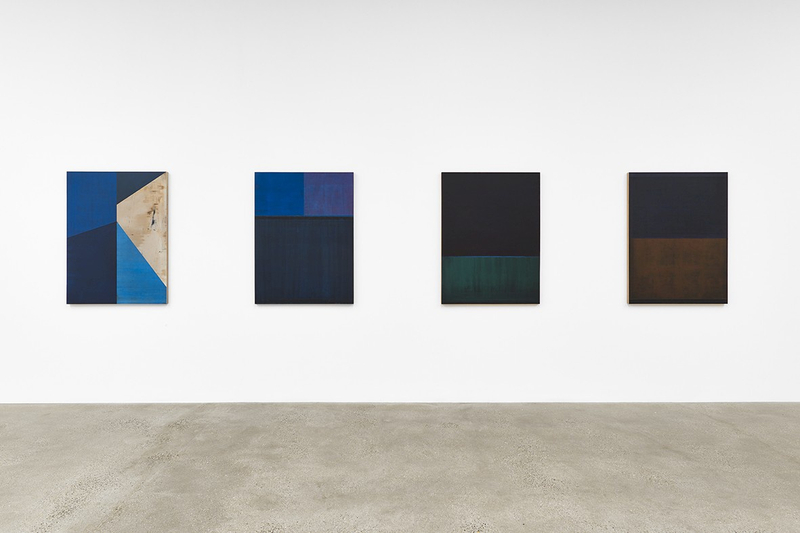 Gabriel de la Mora, Serial