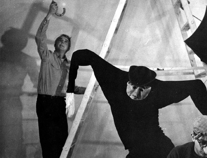 Lee Mullican in Instant Theatre, 1955. Photo Rachel Rosenthal