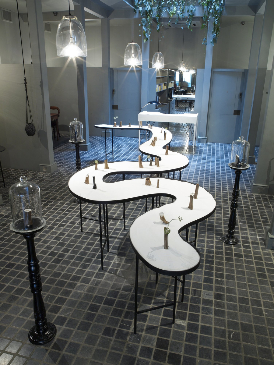 <p>Tidal Ossuary by Julia Lohmann and Gero Grundmann at Gallery Jacqueline Rabun, 2010. Photography by Gideon Hart</p>