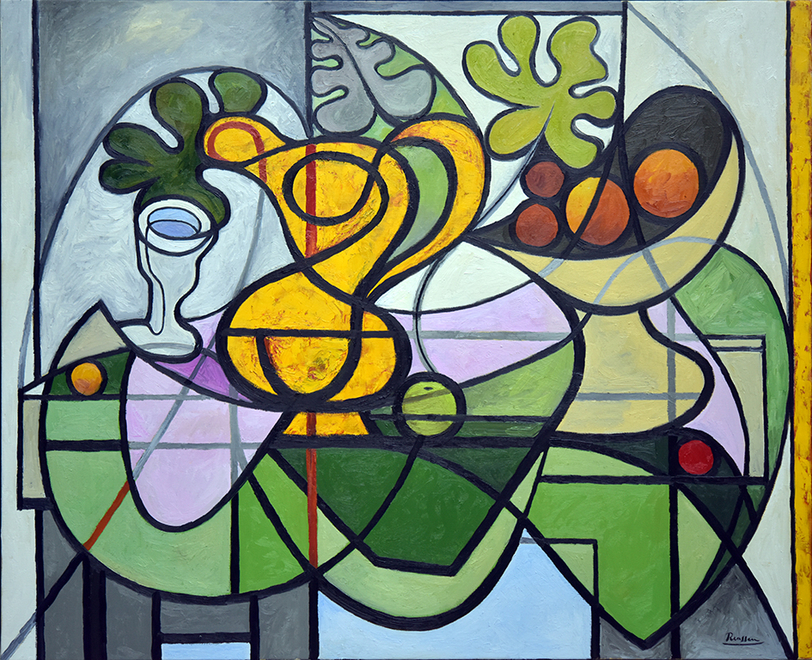 Pitcher, glass and fruitbowl on a table