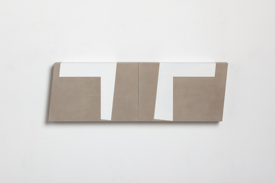 Right-Angles (Raw Umber and White)