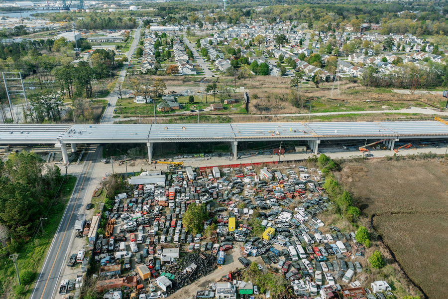 The Enduring Present : A Retrospective of Stephen Shore