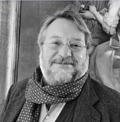 Marco Fabio Apolloni | Director, Laocoon Gallery