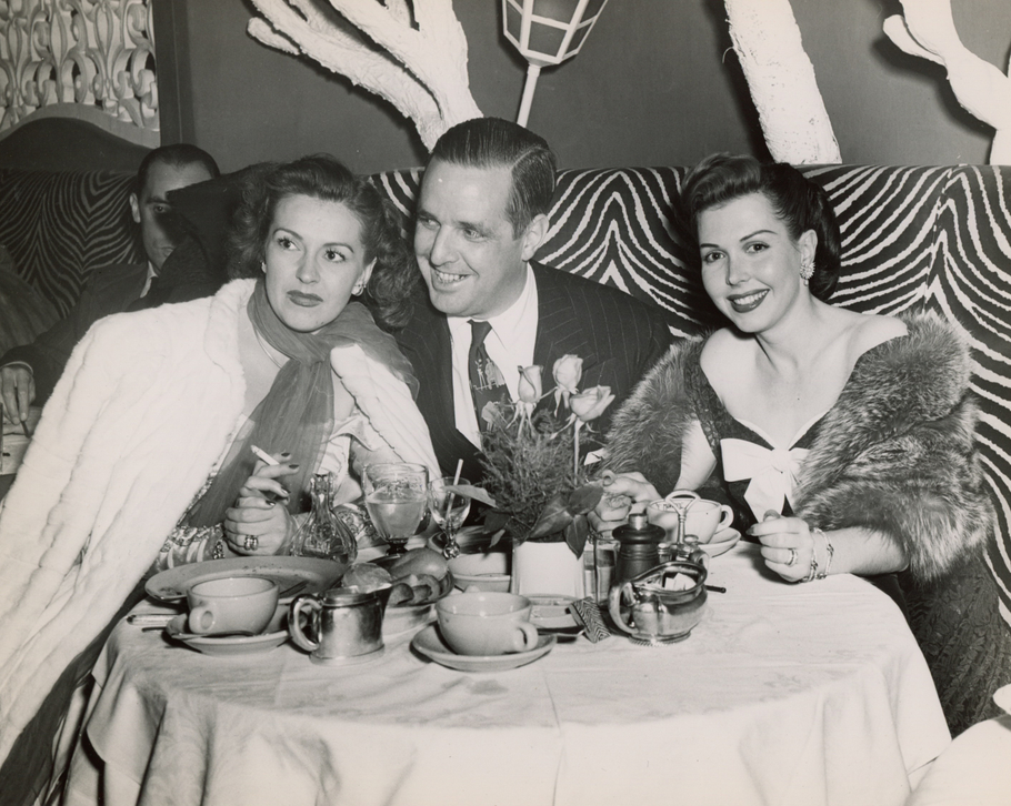 PHOTOGRAPHER UNKNOWN