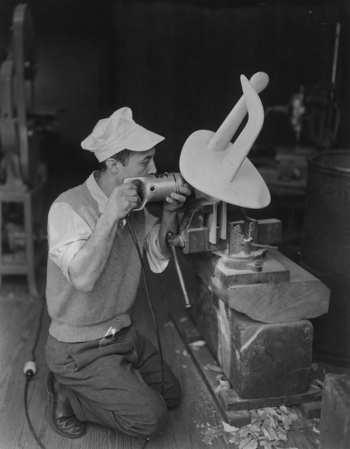 BERENICE ABBOTT (AMERICAN, 1898 – 1991)