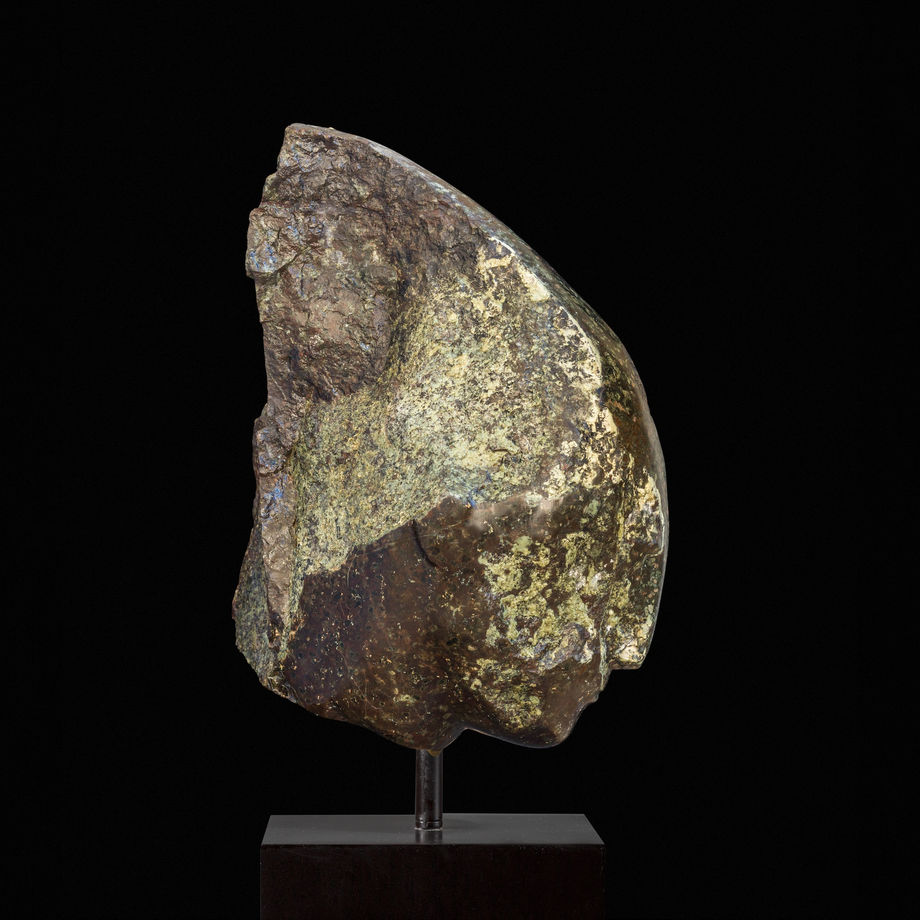 Emily Young, Chthonic Head IV, 2023, Serpentine, 8 1/4 x 6 1/4 x 7 7/8 in, 21 x 16 x 20 cm