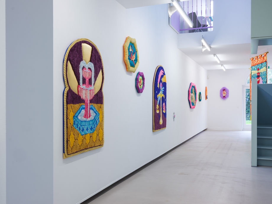 Heard It Through the Grapevine, Hemaseh Manawi Rad