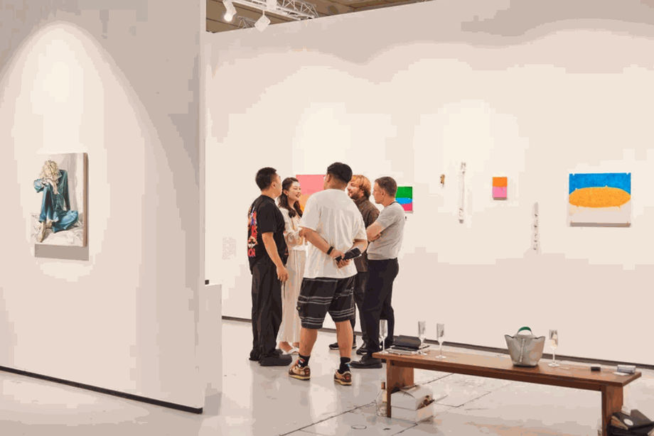 What Sold at Frieze Seoul and The Armory Show 2024