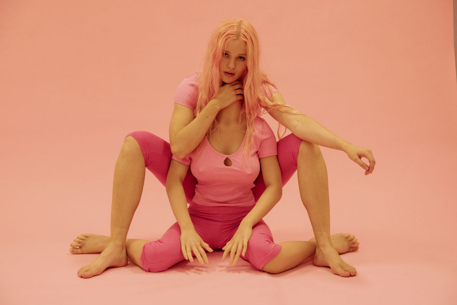 Arvida Byström, Coexist, 2022, Photgraphic print, 30 x 40 cm, 10 editions 2 ap