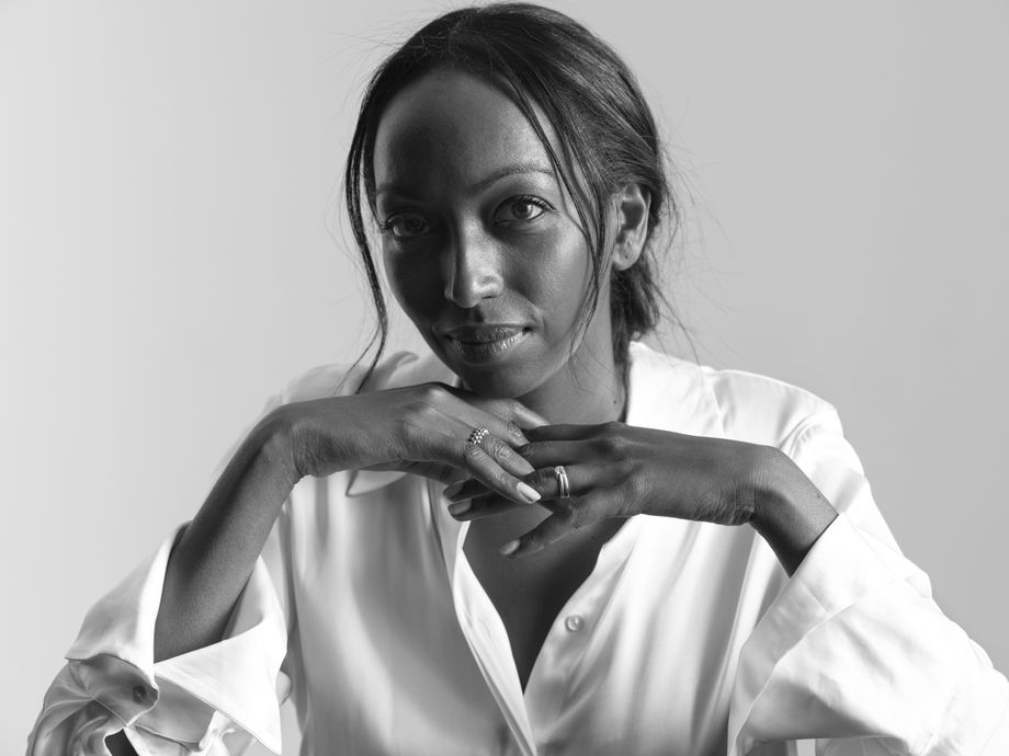 Photo by Brigitte Lacombe.