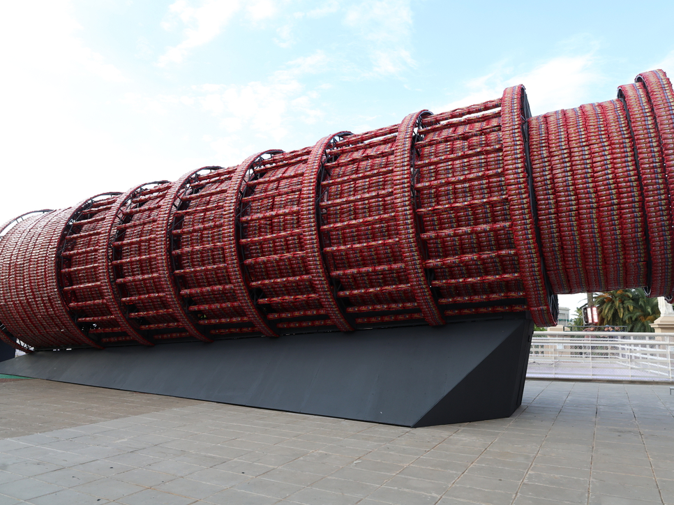 news | marta minujín: the spaghetti tower of pisa