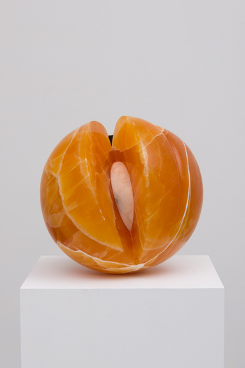 Nevine Mahmoud, Miss her (peach), 2017