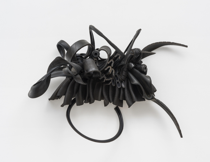 Chakaia Booker, Equity, 2011